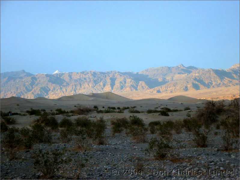 Stovepipe Wells sand dunes