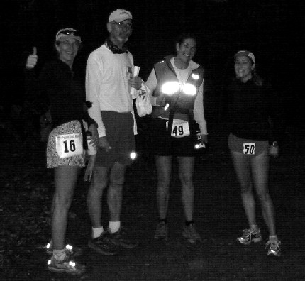 Talking to the trail sweep and Diane Dixon-Johnson & Linda Rapposelli (both doing a 50 miler)